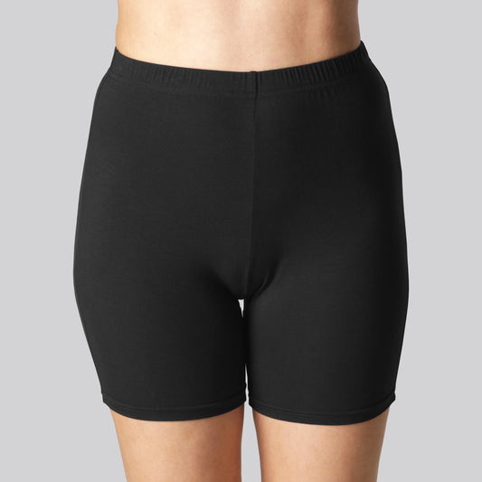 Korta shorts i svart för kvinnor från Bambuni