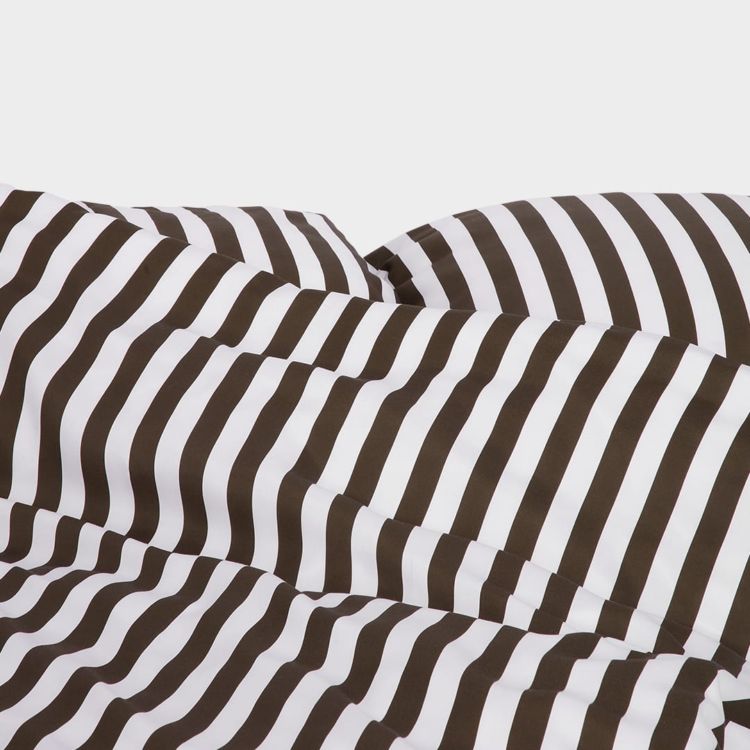 Bambusängkläder vit/brunrandiga breda