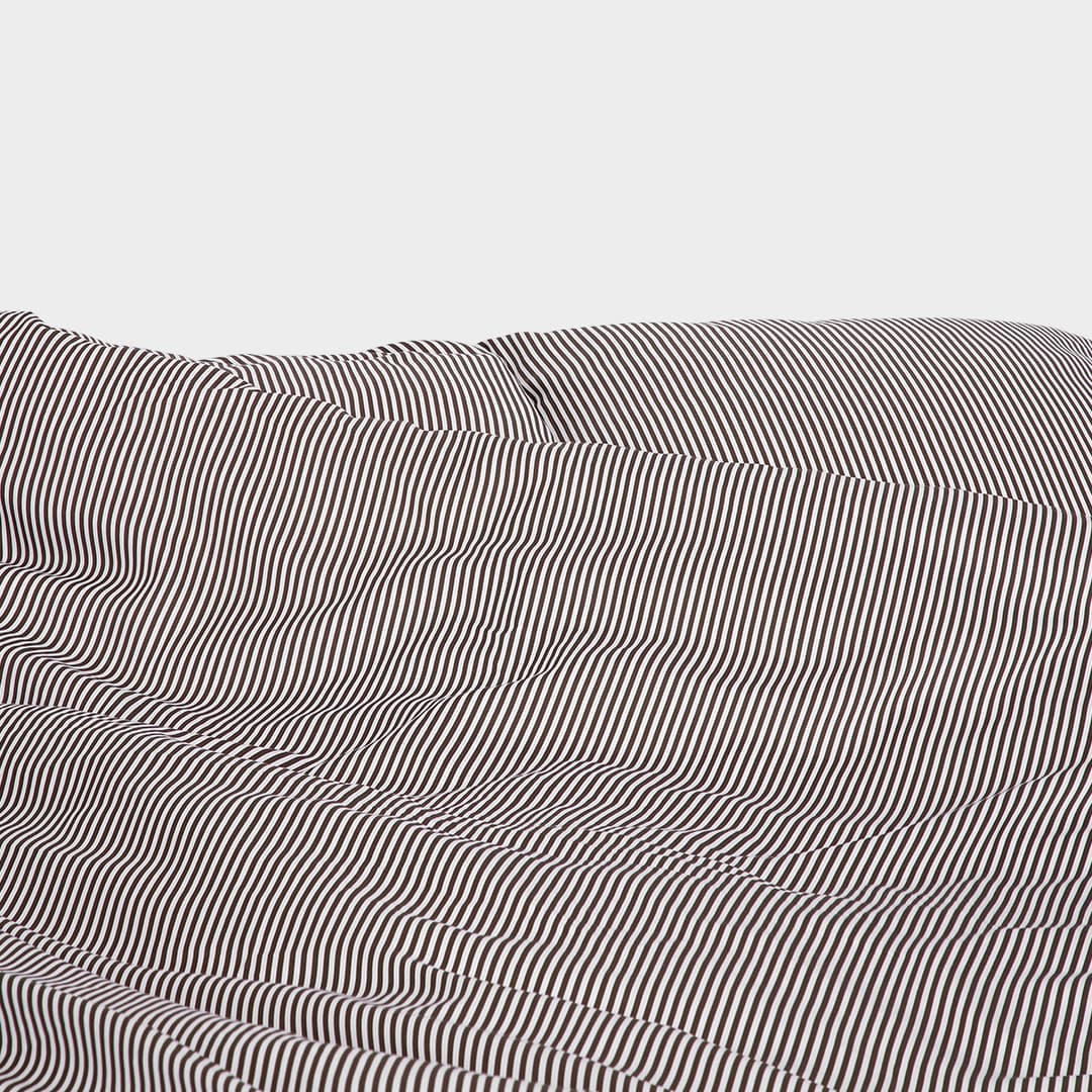 Bambusängkläder vit/brunrandiga