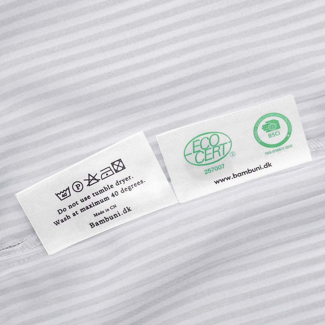 Bambusängkläder vit/olivrandig