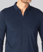 Marinblå herrpikétröja i bambu