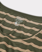 Randig långärmad klänning med bambumotiv i olivgrönt/beige för kvinnor