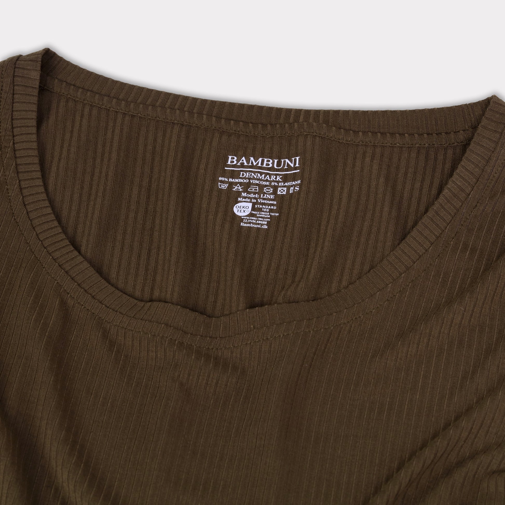 Brun ribbad långärmad klänning i bambu för kvinnor