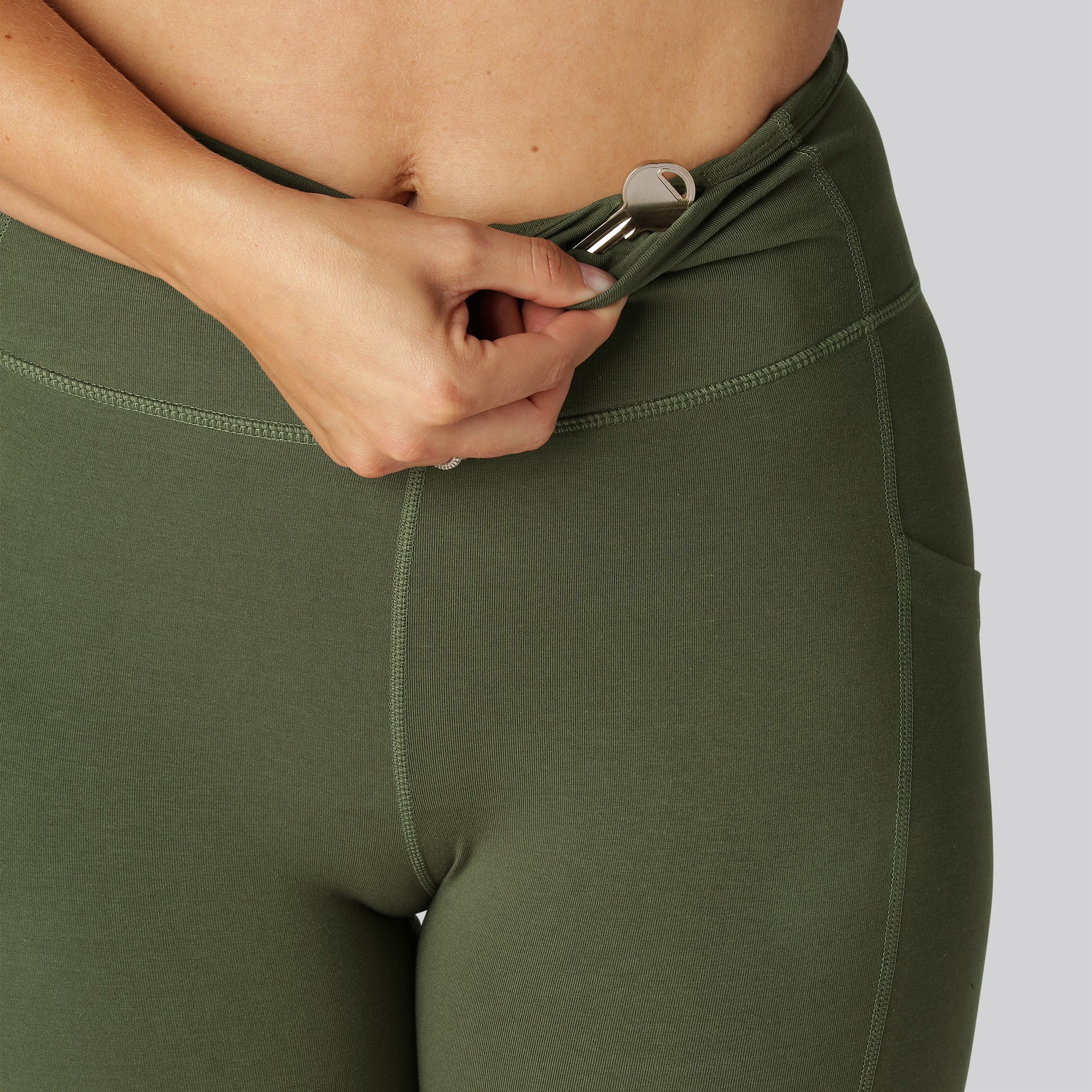 Grönt bambu fitnesstights för kvinnor