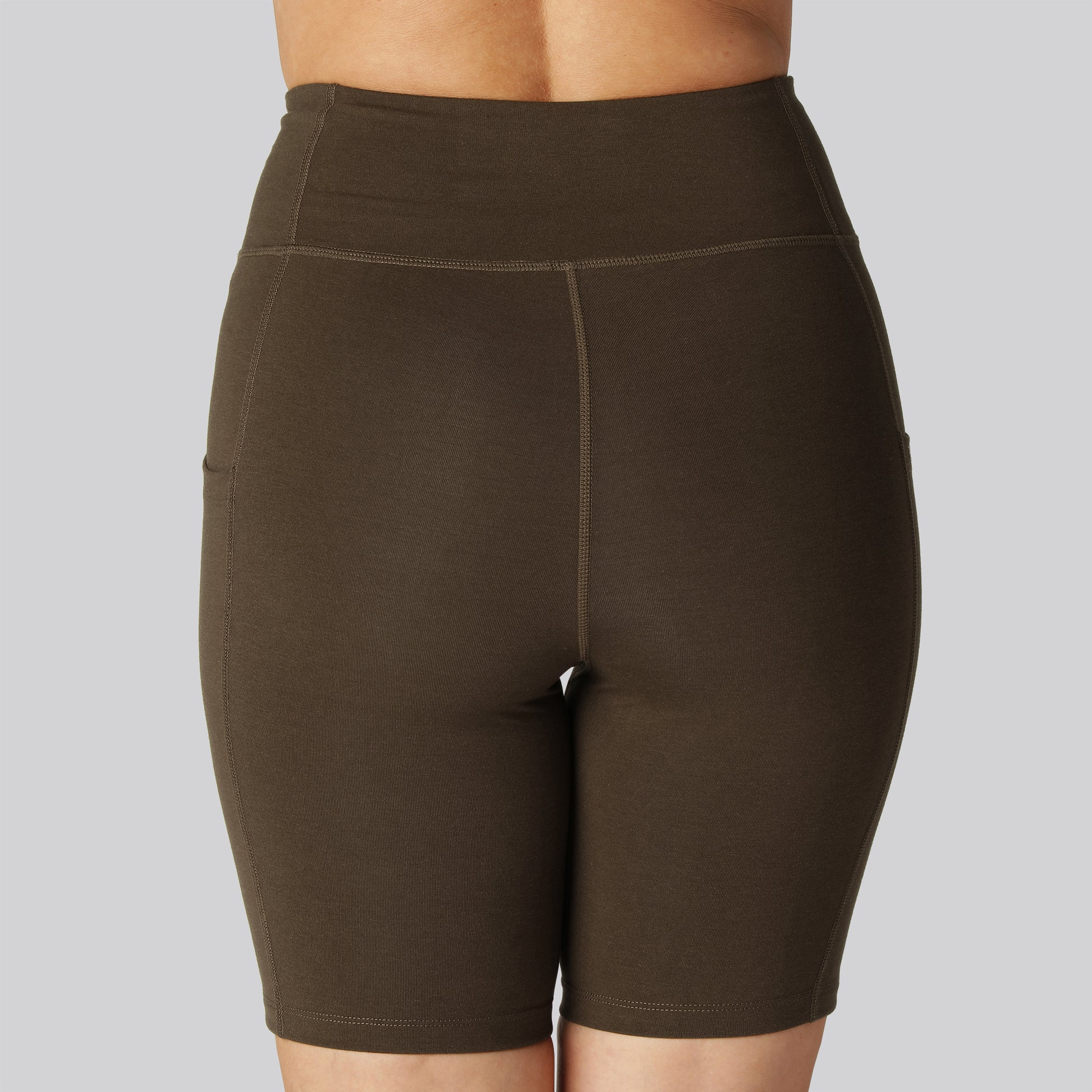 Bruna bambu fitnessshorts för damer