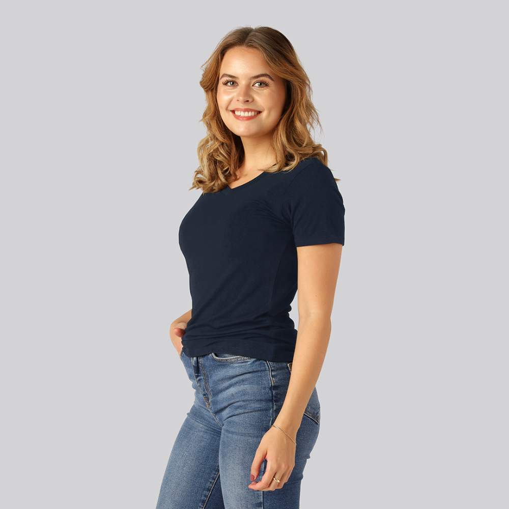 Marinblå bambu-t-shirt med v-ringning för damer