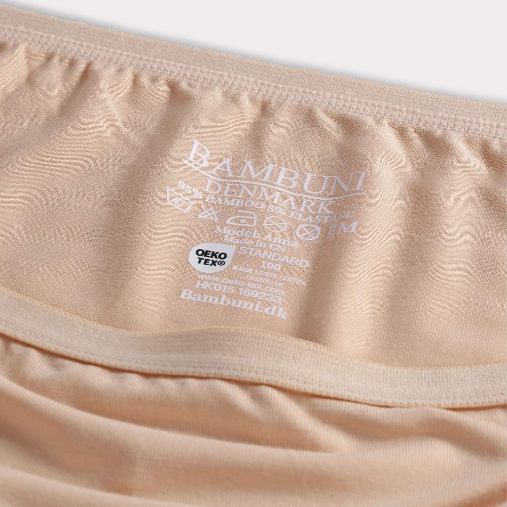 Beige maxitrosor i bambu