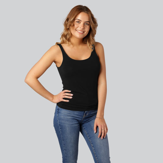 Svart damtopp i bambu med bred rem