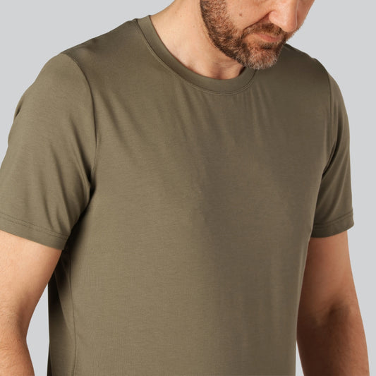 Olivgrön bambu-t-shirt med O-ringning för män