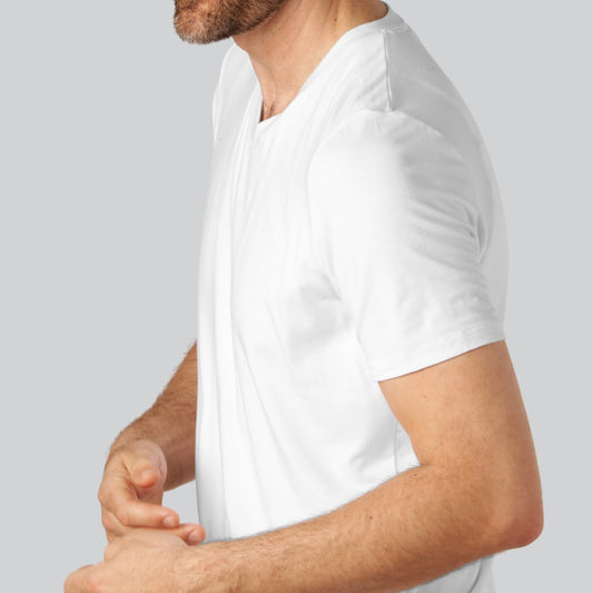 Marinblå bambu-t-shirt med V-ringning från Bambuni