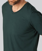 Grön bambu-t-shirt med v-ringning för män