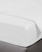 Bambu-draktlakan i vitt