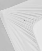 Bambu-draktlakan i vitt