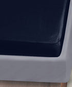 Marinblått bambu-draglakan