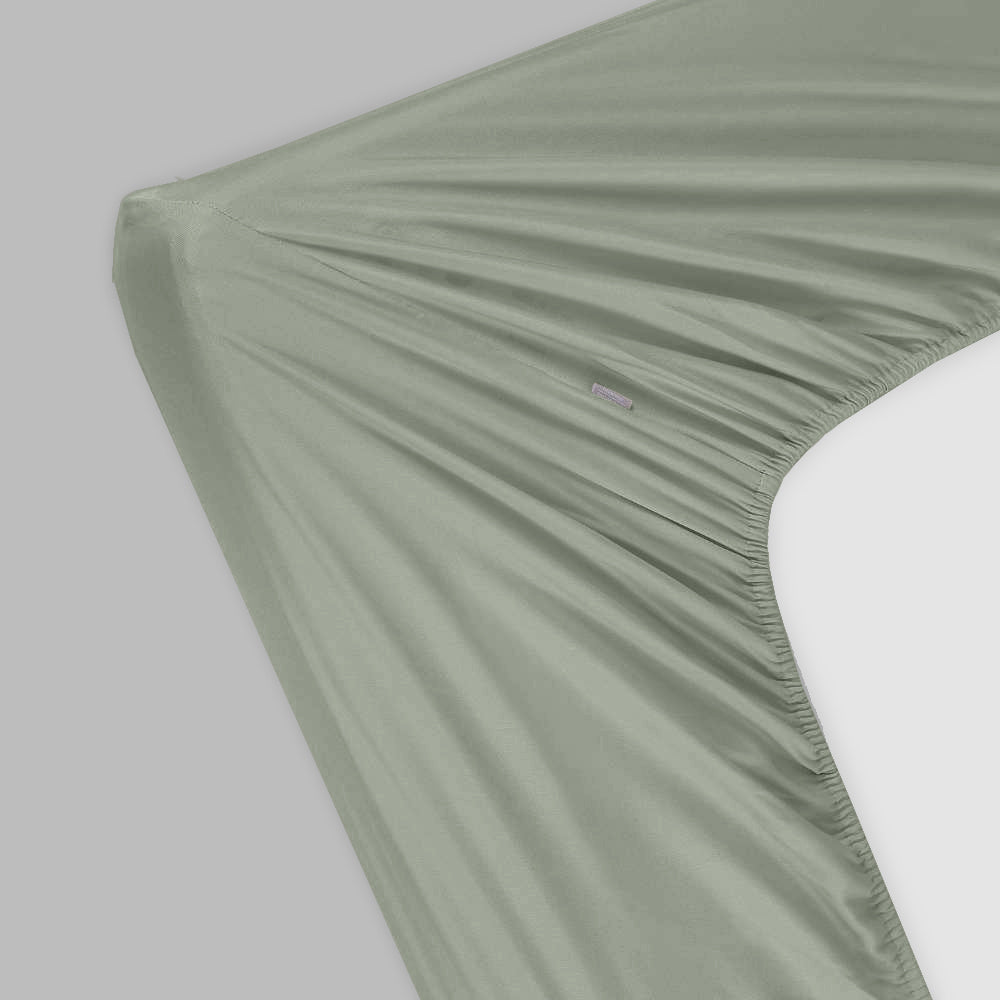 Dra-på-lakan i bambu i olivgrönt
