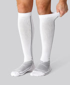 Vita kompressionsstrumpor i bambu för män