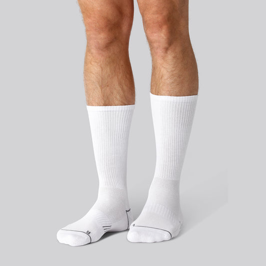 Vita löparstrumpor i bambu för män