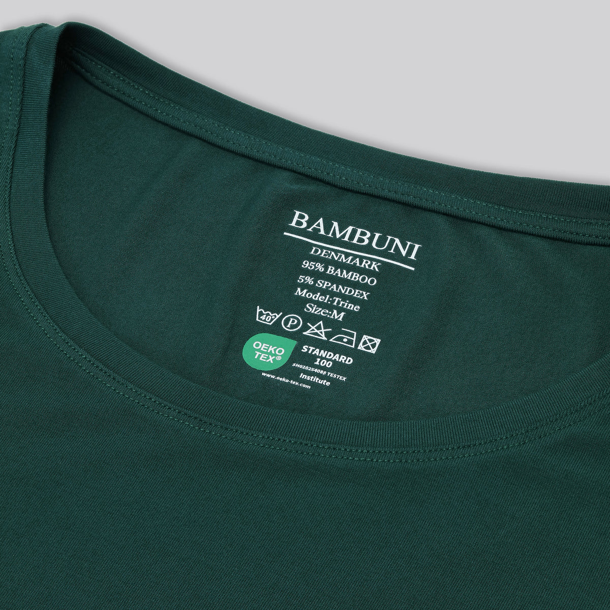 Bambus oversize t-shirt i grøn til damer carelabel