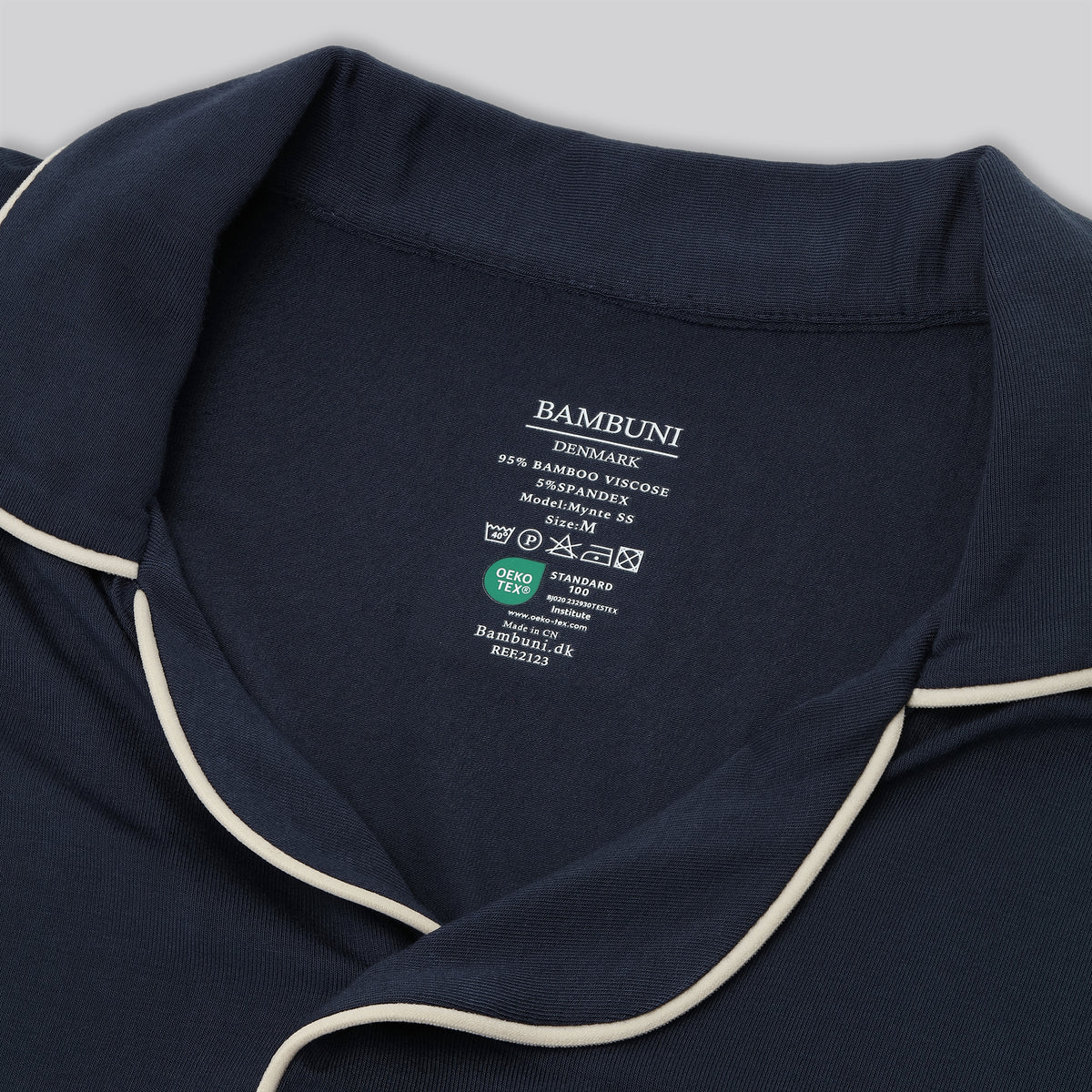 Bambus pyjamas sæt kort i navy til damer carelabel