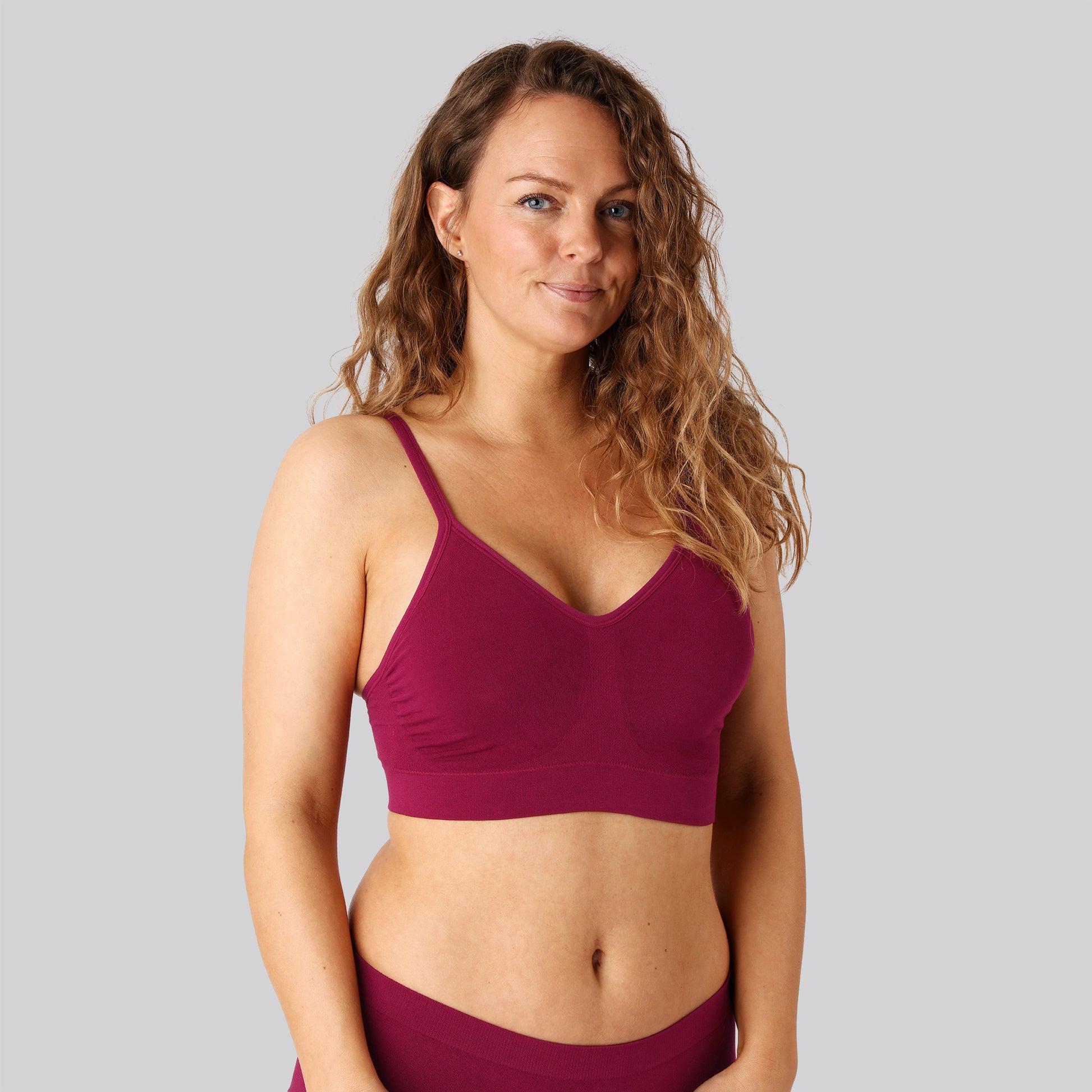 Bambus seamless bh m. smal strop i bordeaux til damer