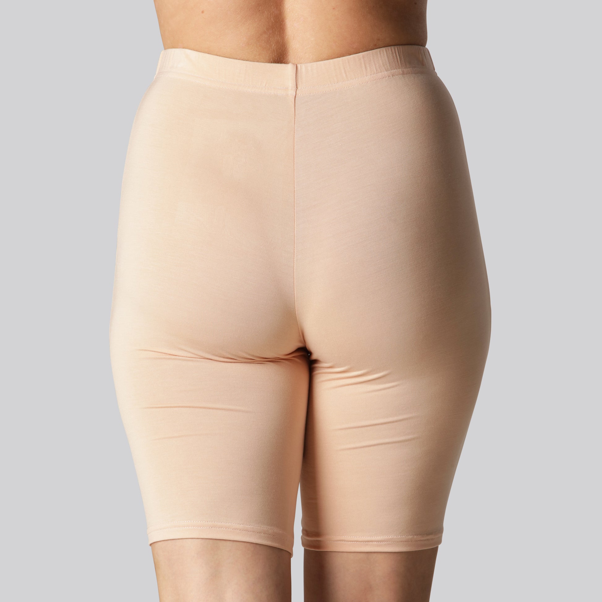 Beige bambushorts för kvinnor från Bambuni