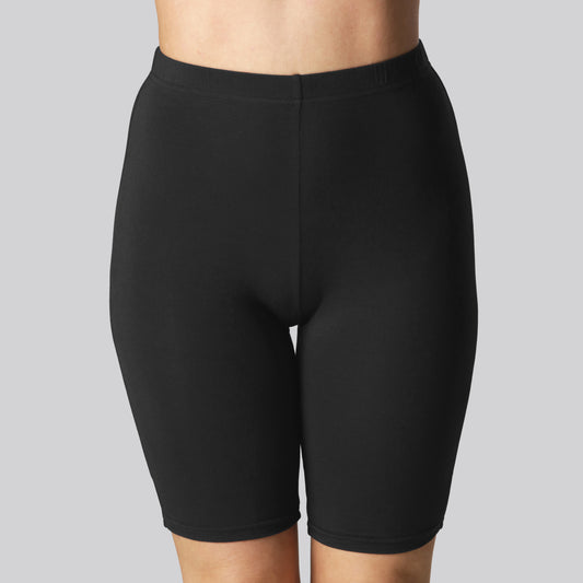 Korta shorts i svart för kvinnor från Bambuni