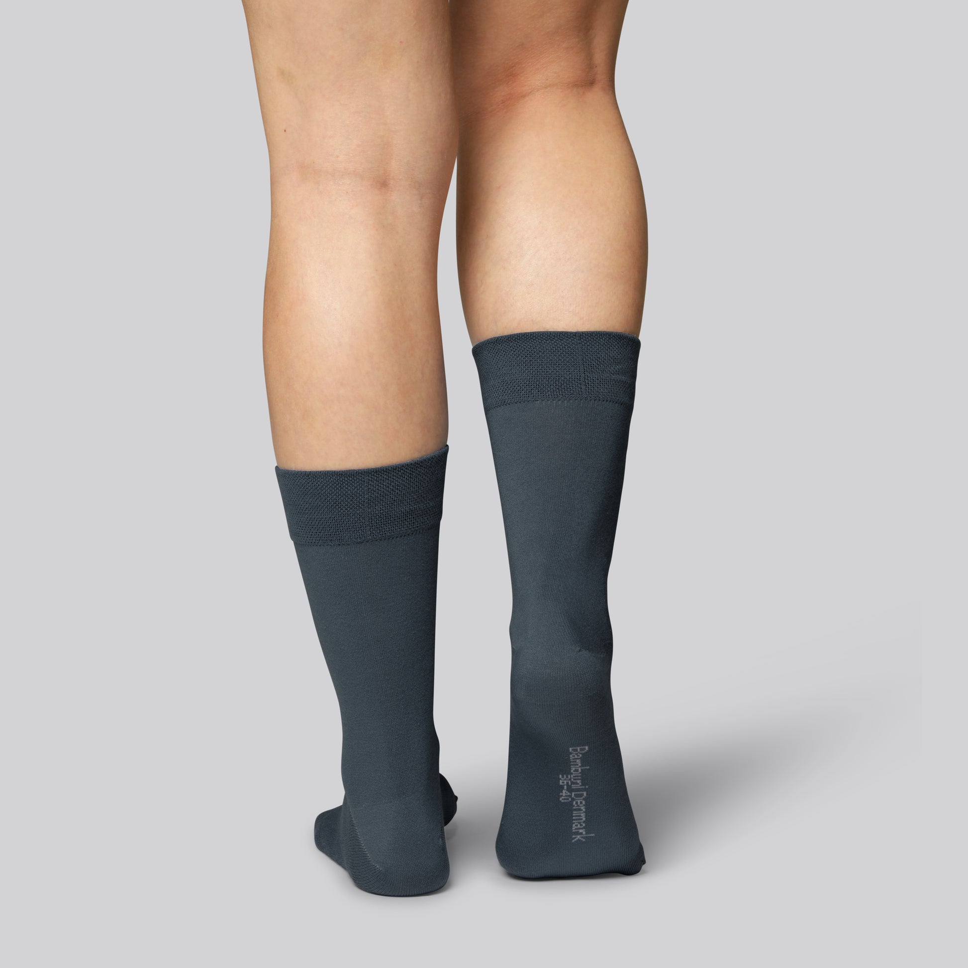 Bambusockor i mörkgrått för kvinnor