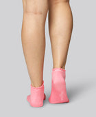 Rosa ankelstrumpor i bambu med vågiga ribbade kanter för kvinnor