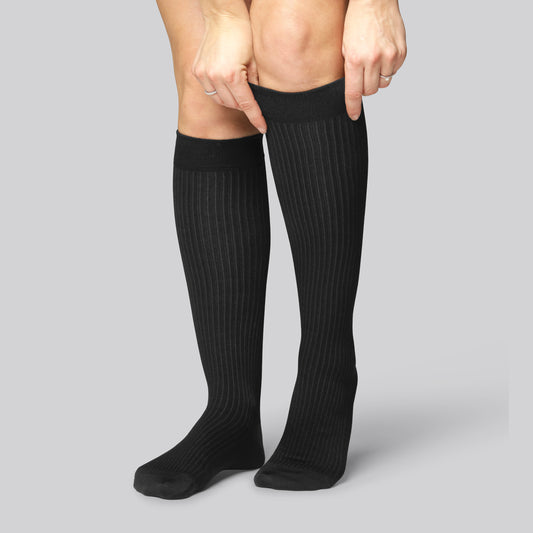 Svarta kompressionsstrumpor i bambu för kvinnor