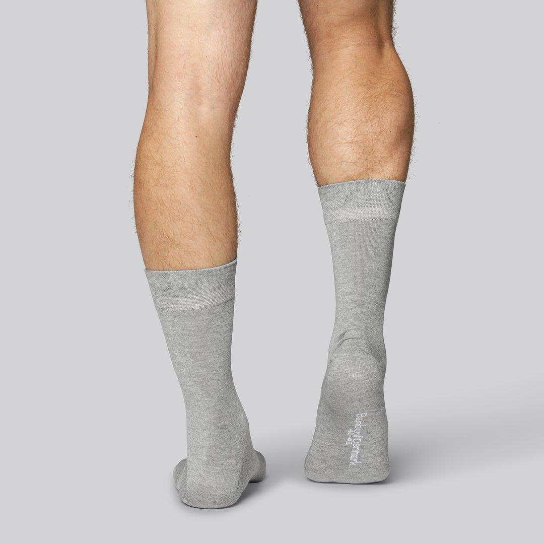 Bambusockor i grått för män