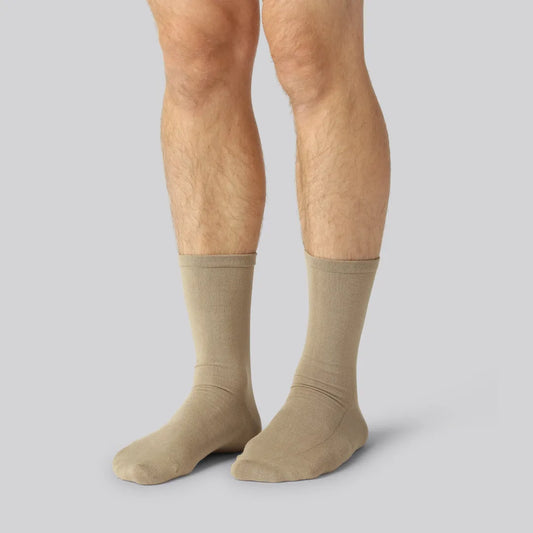 Beige bambusockor utan resår för män