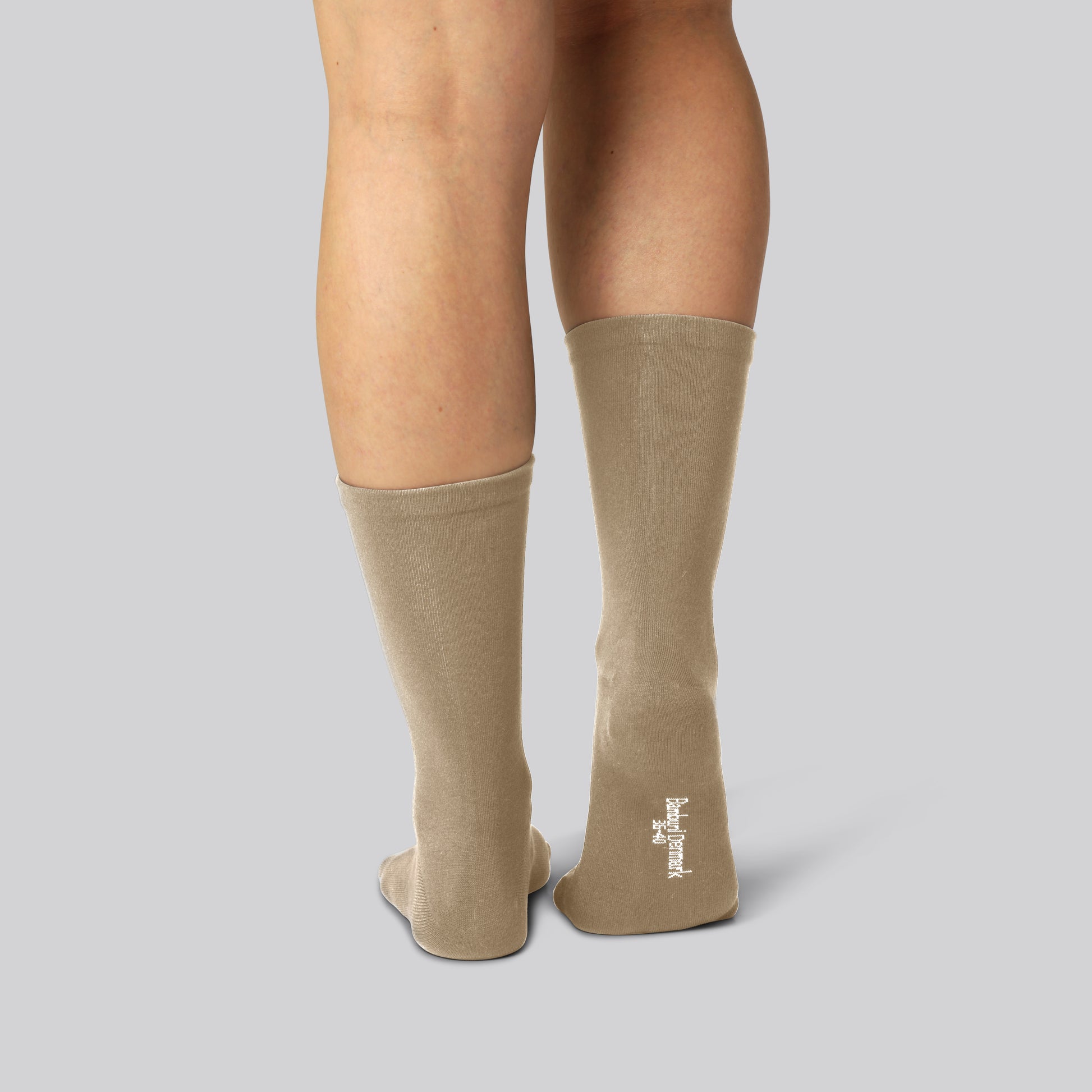 Beige bambusockor utan resår för kvinnor