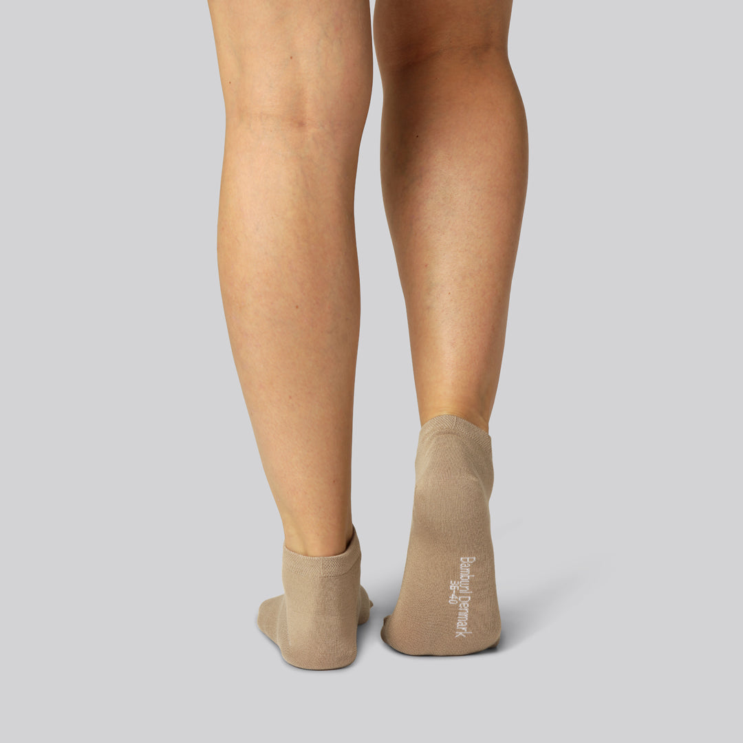 Beige bambusockor för kvinnor